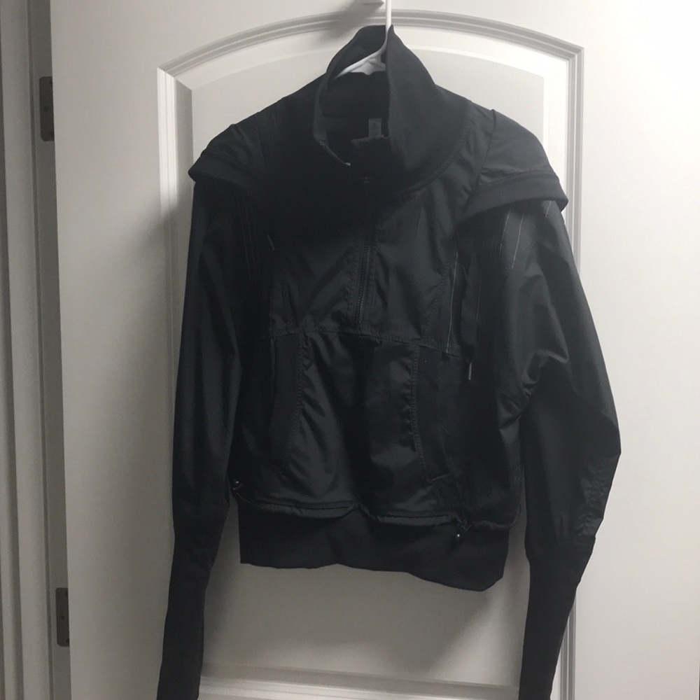 Lululemon pullover jacket with hood